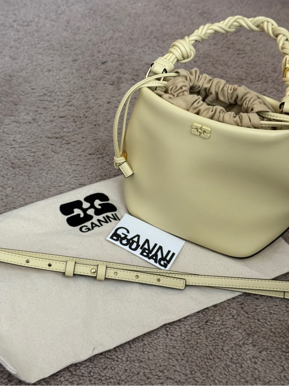GANNI Bou Bucket Bag Butter Yellow
